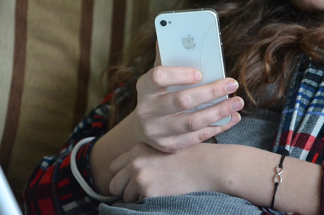 3 Ways to Replace Your Child’s Lost or Stolen Smart Phone at a Fraction of the Cost