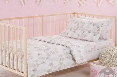 What did I learn shopping baby bedding with a friend?
