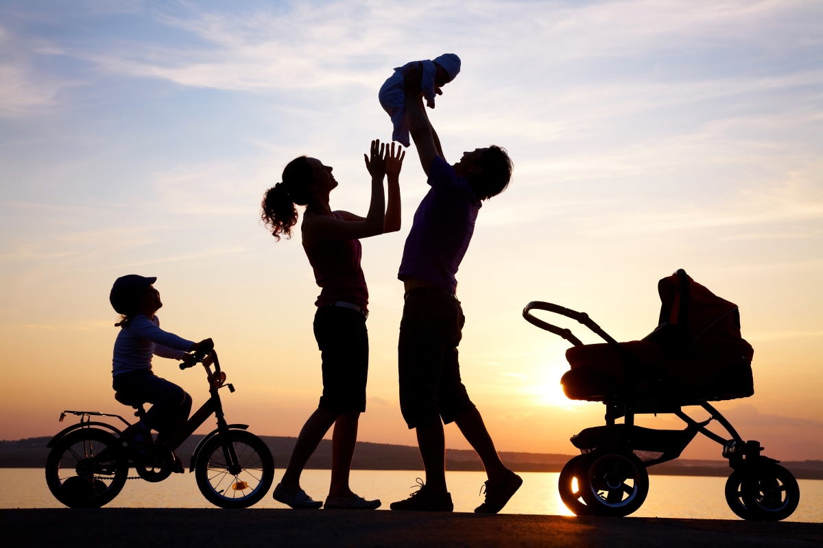 Buckle down and Be Resourceful 8 ways to Make Ends Meet as a Parent
