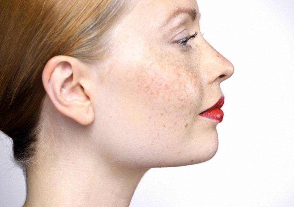 How To Contour Your Jawline